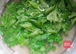 芹菜叶子油泼面的做法图解9