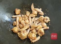 西兰花炒鸡翅猪扒肉的做法图解7