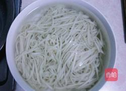 蔬菜炒面的做法图解5