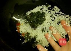 大米皮蛋末粥的做法图解5