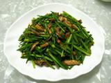 韭菜花肉丝