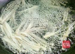 凉拌金针菇的做法图解3