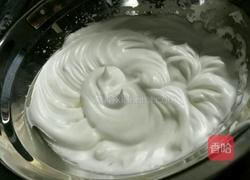 抹茶红豆戚风蛋糕的做法图解3