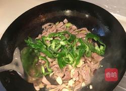 青椒炒肉片的做法图解5