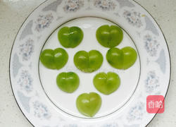 心形青提拼盘的做法图解6