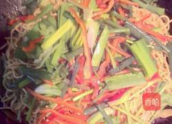 香菇豆角焖面的做法图解12