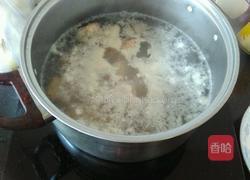酸甜番茄排骨的做法图解1