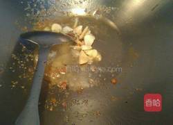 红辣椒杏鲍菇炒肉的做法图解4
