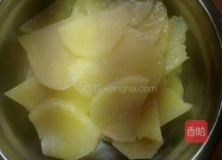 土豆糯米饼的做法图解1