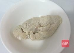 洋葱拌鸡丝的做法图解2