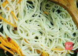 胡萝卜青菜鸡蛋炒粉的做法图解8