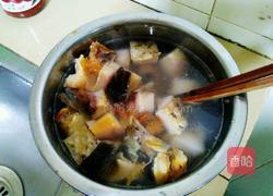 糖醋咸鱼块的做法图解2