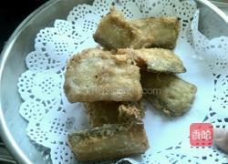 炸带鱼的做法图解11