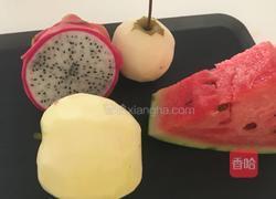 水果沙拉的做法图解1