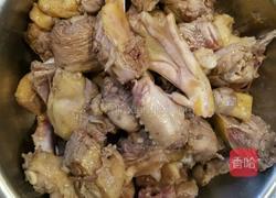 啤酒鸭 （吃我的啤酒鸭不需喝啤酒）的做法图解3