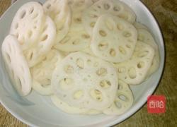 清炒藕片的做法图解2