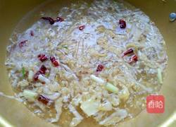 酸菜绿豆面的做法图解8
