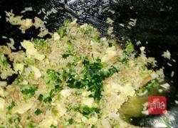 西兰花炒饭的做法图解9