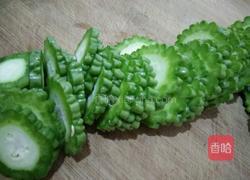 苦瓜汁的做法图解2