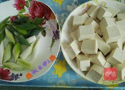 葱烧豆腐的做法图解2