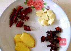 土豆烧排骨的做法图解3