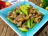 蒜末回锅肉