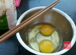 沙拉鸡蛋饼的做法图解3