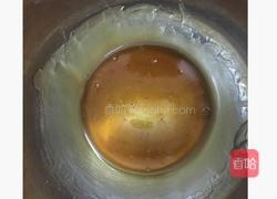 莲蓉蛋黄月饼的做法图解6