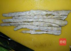 土猪肉炒酸笋的做法图解1