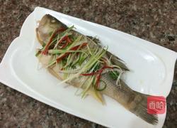 蒸鲈鱼的做法图解6