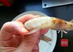 白灼明虾的做法图解1