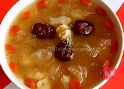 银耳莲子羹的做法图解6