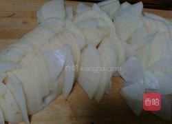 土豆炒肉的做法图解2