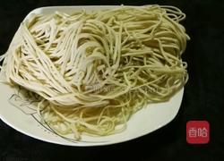 葱油拌面的做法图解2