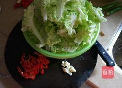 炒白菜的做法图解1