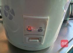 香肠焖饭的做法图解5