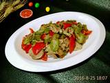 丝瓜彩椒炒肉