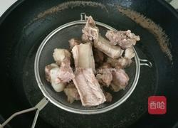 冬瓜排骨汤的做法图解2