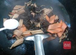 木耳炒腐竹的做法图解6