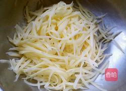 土豆丝饼的做法图解1