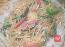 筋饼卷菜的做法图解12