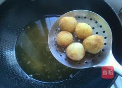 炸土豆丸子的做法图解7