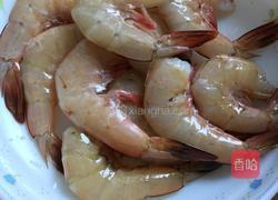 茶叶虾的做法图解1