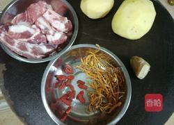 土豆排骨汤的做法图解2