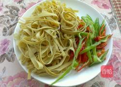 凉拌豆皮的做法图解2