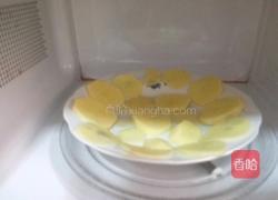 微波炉薯片的做法图解3