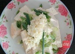爽口浇汁豆腐的做法图解2