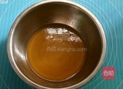豆沙双黄月饼的做法图解3