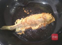 糖醋薰小鲫鱼的做法图解3