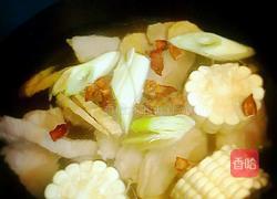 紫菜玉米排骨汤的做法图解5